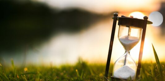 ¿Por qué hacemos el cambio horario?, ¿A qué se debe?