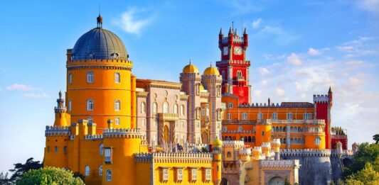 Los 15 Castillos más bonitos del mundo | Imprescindibles