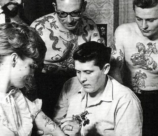 El Origen de los Tatuajes | ¡Su historia se remonta al Neolítico! El Origen de los Tatuajes