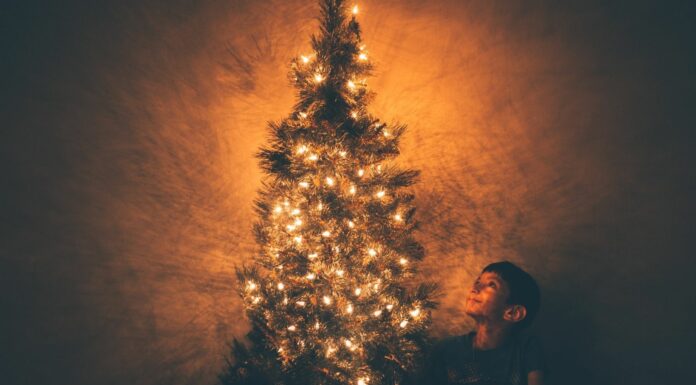 Por qué se ponen luces en Navidad