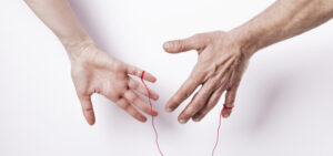 Leyenda japonesa del hilo rojo | La conexión invisible del destino