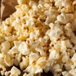 homemade-kettle-corn-popcorn-picture-id478626726