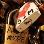 candados amor puentes