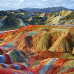 Montañas de colores