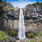 Cascada Svartifoss islandia