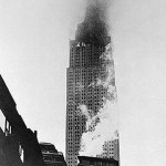 avion Empire State on fire