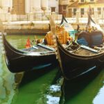 por que venecia esta sobre el agua