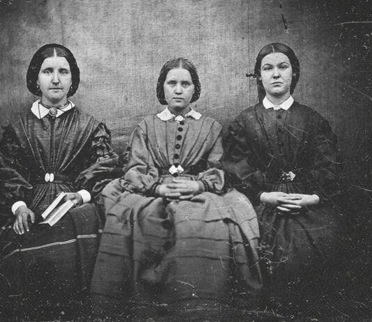 La historia de las hermanas Bronte | Emily, Charlotte y Anne La historia de las hermanas Bronte. Supercurioso.