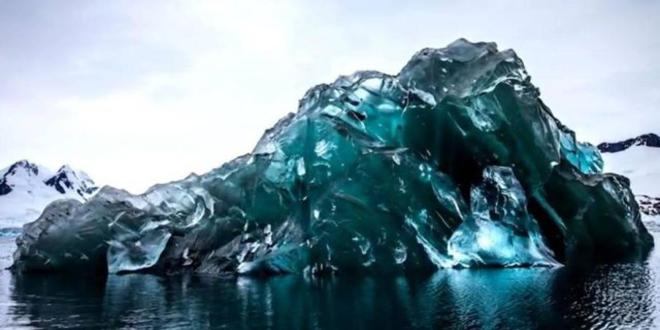 blue_iceberg_660x330