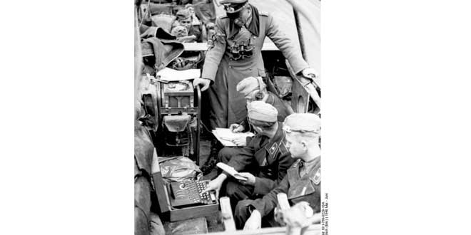 Máquina Enigma en un Sd.KFz 251, Heinz Guderian
