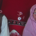 El terrible drama de las «niñas-esposa»