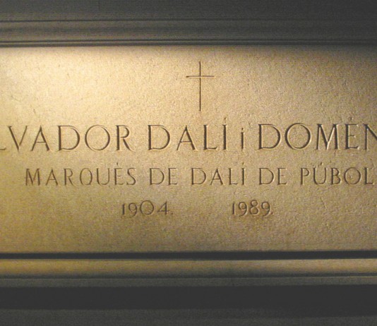 La Tumba de Gala y Dalí