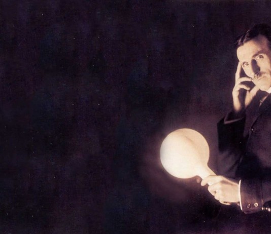 Quién fue Nikola Tesla, quién es Nikola Tesla
