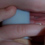 Bebés que nacen con dientes, algo terrible para muchas culturas