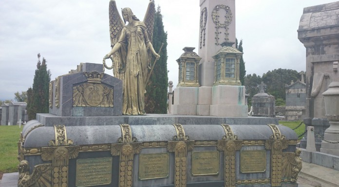 El espectacular Cementerio de la Ballena en Cantabria
