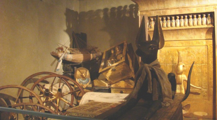 26 preciosos objetos de la tumba de Tutankamon