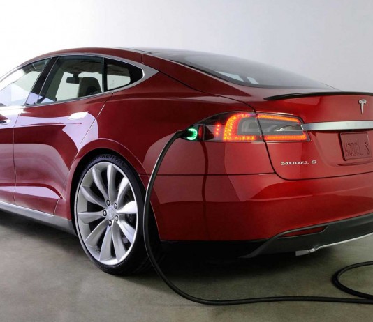 Tesla: Los coches eléctricos que están cambiando el futuro