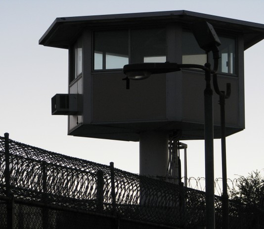 10 Fugas de Prisión Increíbles | Más allá de la ficción 6 increíbles y famosas fugas de prisión