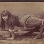 La historia de Ella Harper, la «niña camello»