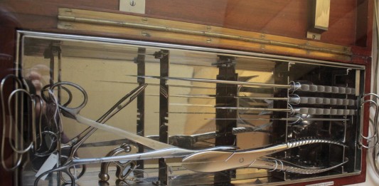 Robert Liston, el cirujano con un 300% de mortalidad en una operación