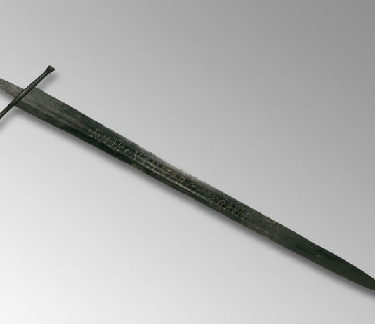 El misterio de la espada indescifrable del siglo XIII: ¿Alguna idea? El misterio de la espada indescifrable del siglo XIII: ¿Alguna idea?