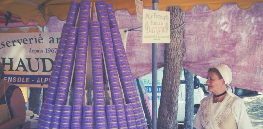 ¡Disfruta con los 5 sentidos las Fiestas de la Lavanda!