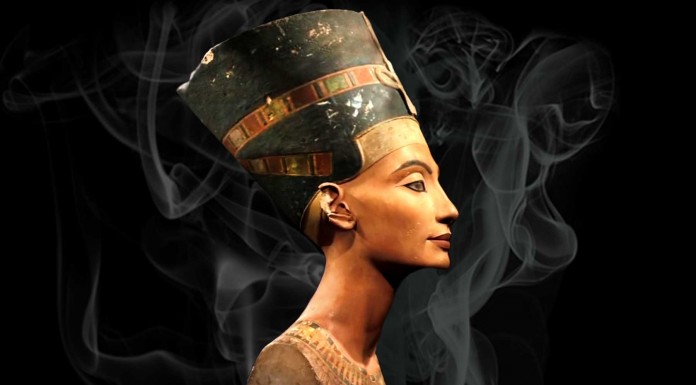 Dónde se encuentran los restos de Nefertiti?