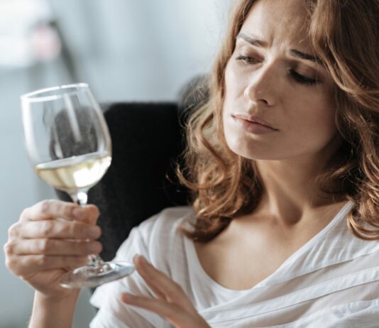 ¿Es verdad que el alcohol mata neuronas? | Descúbrelo Es verdad que el alcohol mata neuronas, descúbrelo