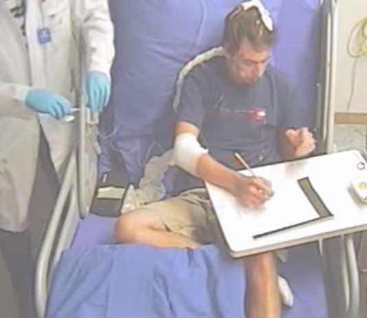 El hombre que sufre espasmos con los sudokus