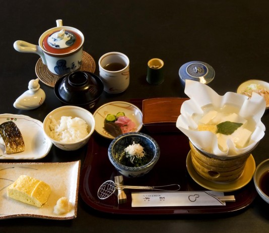 ¿Cómo es el desayuno tradicional en Japón?