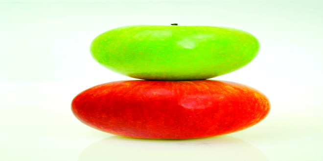 El frutero separa las manzanas según su tamaño