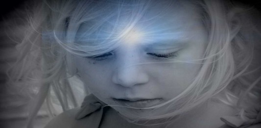 Autismo y telepatía: el caso de una niña de 9 años Autismo y telepatía: el caso de una niña de 9 años