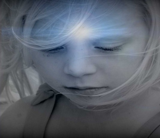 Autismo y telepatía: el caso de una niña de 9 años Autismo y telepatía: el caso de una niña de 9 años