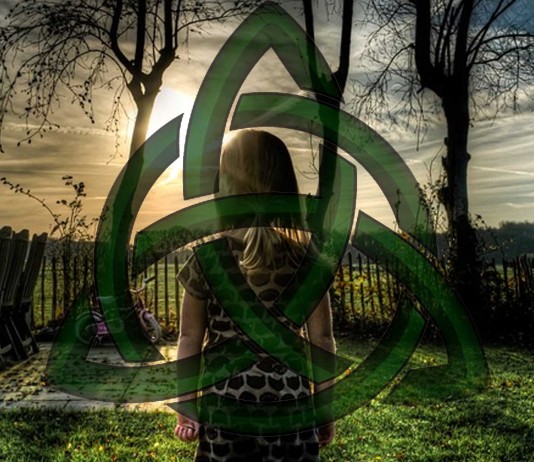 ¿Ornamento de jardín o mensaje oculto ancestral?