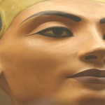 NEFERTITI BUSTO
