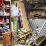 big-mess-in-an-over-stuffed-suburban-garage-picture-id1215075897