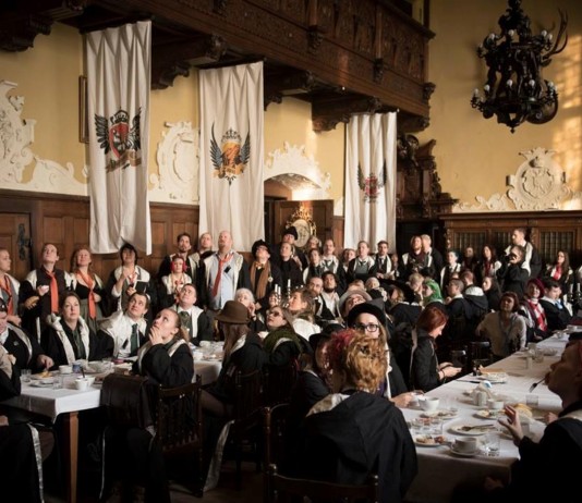 ¿Te apuntarías a este colegio de "Magia y Hechicería"?