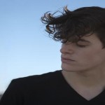 La curiosa historia de Rain Dove, la modelo que causa expectación en las pasarelas