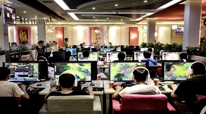 Adictos a los videojuegos en China usan pañales para "no levantarse"