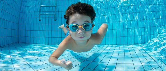 mitos medicos nadar