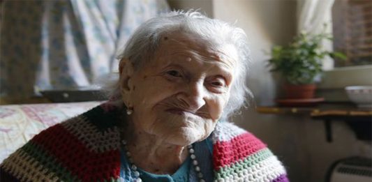 ¡Conoce a la última mujer VIVA del siglo XIX! ¡Conoce a la última mujer VIVA del siglo XIX!