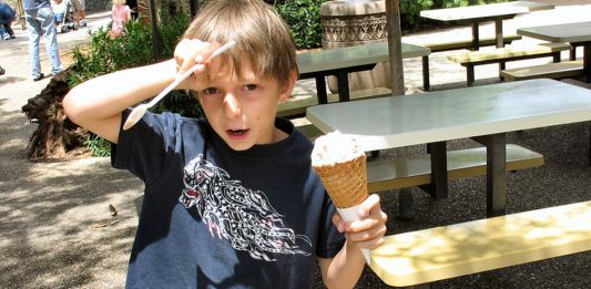 ¿Por qué al comer algo muy frío te duele tanto la cabeza?