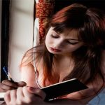 5 Comportamientos que están reduciendo tu rendimiento intelectual