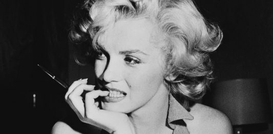 Las medidas de Marilyn no eran las que nos han contado ¡en absoluto! Las medidas de Marilyn no eran las que nos han contado ¡en absoluto!