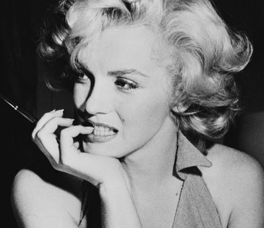 Las medidas de Marilyn no eran las que nos han contado ¡en absoluto! Las medidas de Marilyn no eran las que nos han contado ¡en absoluto!