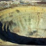 Los 2 agujeros más grandes del planeta