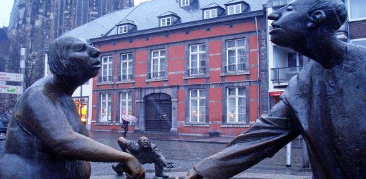 ¿Quién se queda las monedas de las fuentes, tiradas para pedir deseos?