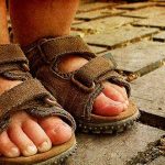 3 posibles causas por las que se te hinchan los pies