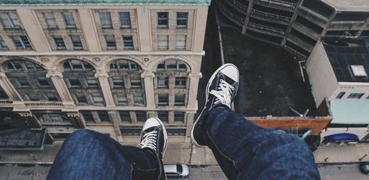 5 prendas de moda que hacen peligrar tu salud 5 prendas de moda que hacen peligrar tu salud