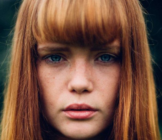 ¿Te cuesta mucho mantener el contacto visual cuando hablas con alguien? Descubre por qué ¿Te cuesta mucho mantener el contacto visual cuando hablas con alguien? Descubre por qué